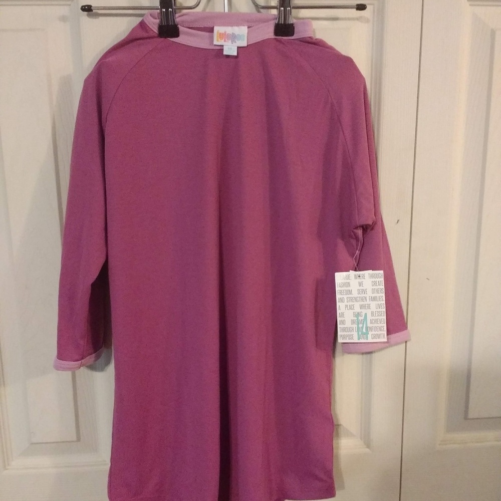 LuLaRoe Sloan Tee 14 (Girls)